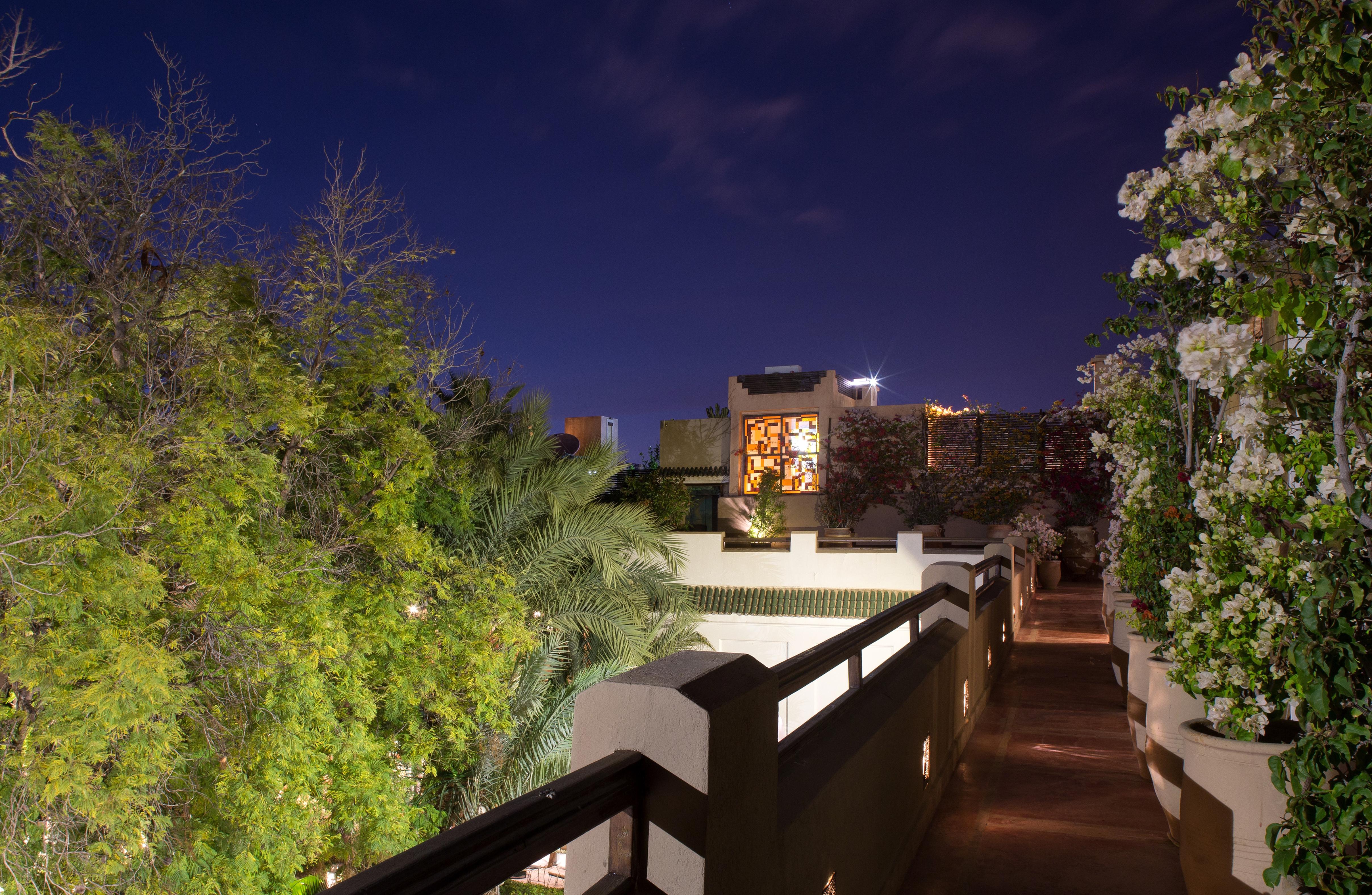Les Jardins De La Medina Hotell Marrakesh Eksteriør bilde Rooftop terrace