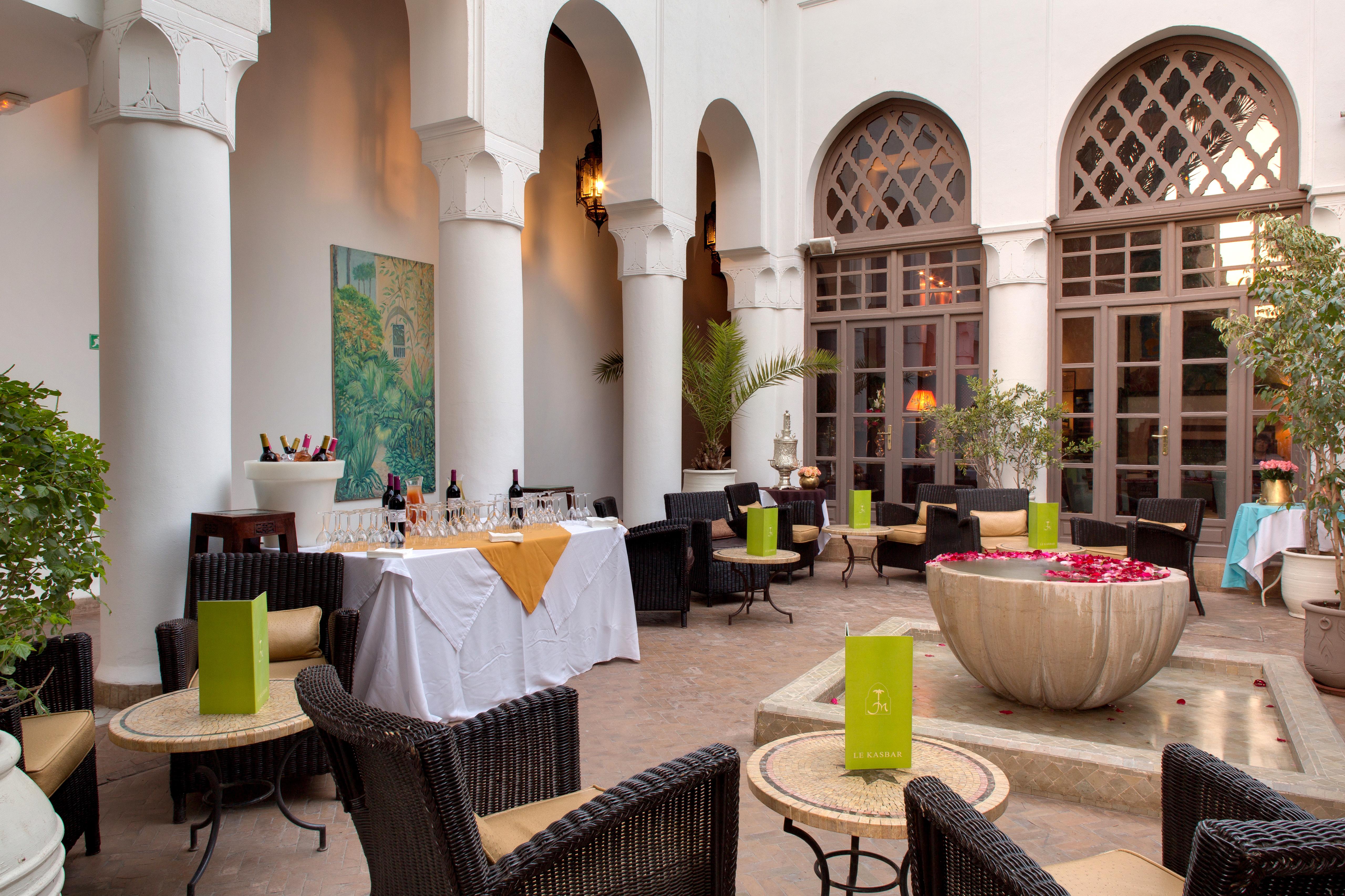 Les Jardins De La Medina Hotell Marrakesh Eksteriør bilde The hotel's restaurant